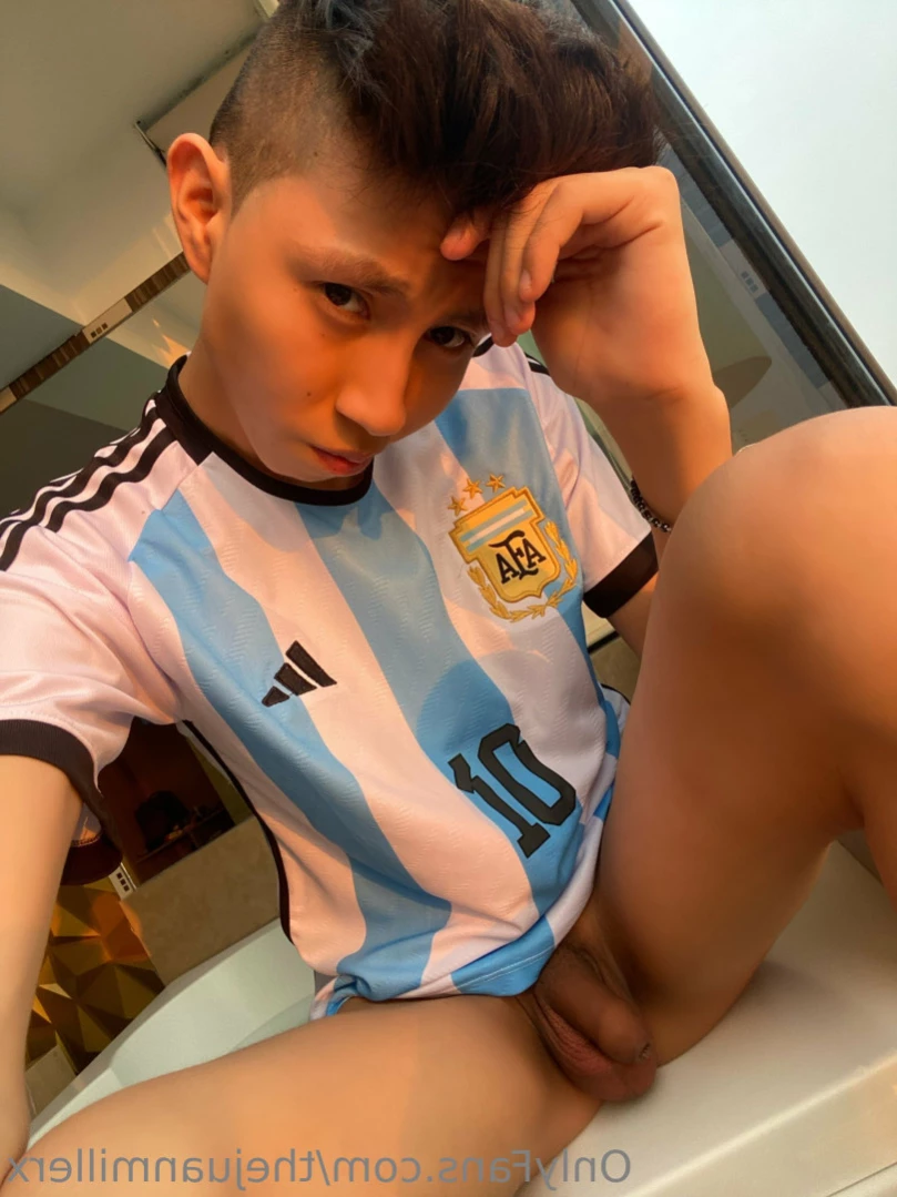 Juan Miller [ thejuanmillerx ] Onlyfans leaked photo 15605230 on Hotleaks.tv