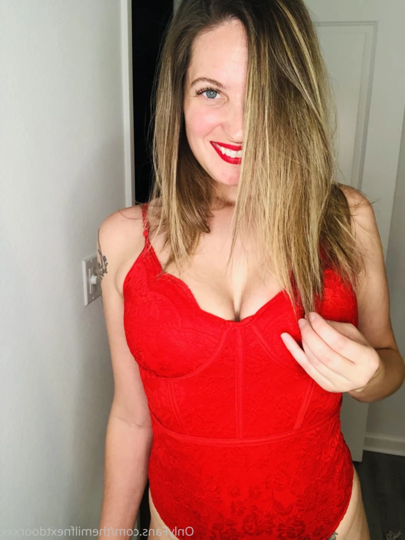 themilfnextdoorxxx Onlyfans leaked photo 14262560 on Hotleaks.tv