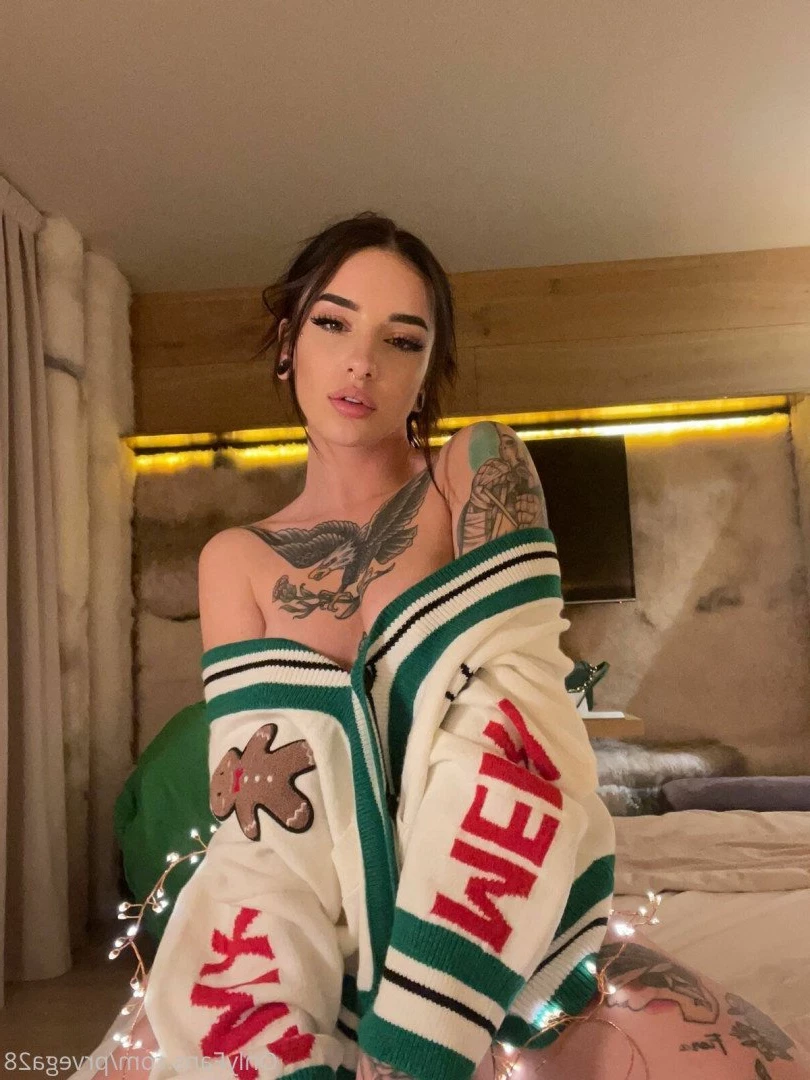 18 Y.o VIDEOCALL QUEEN [ prvega28 ] Onlyfans leaked photo 2082661 on Hotleaks.tv