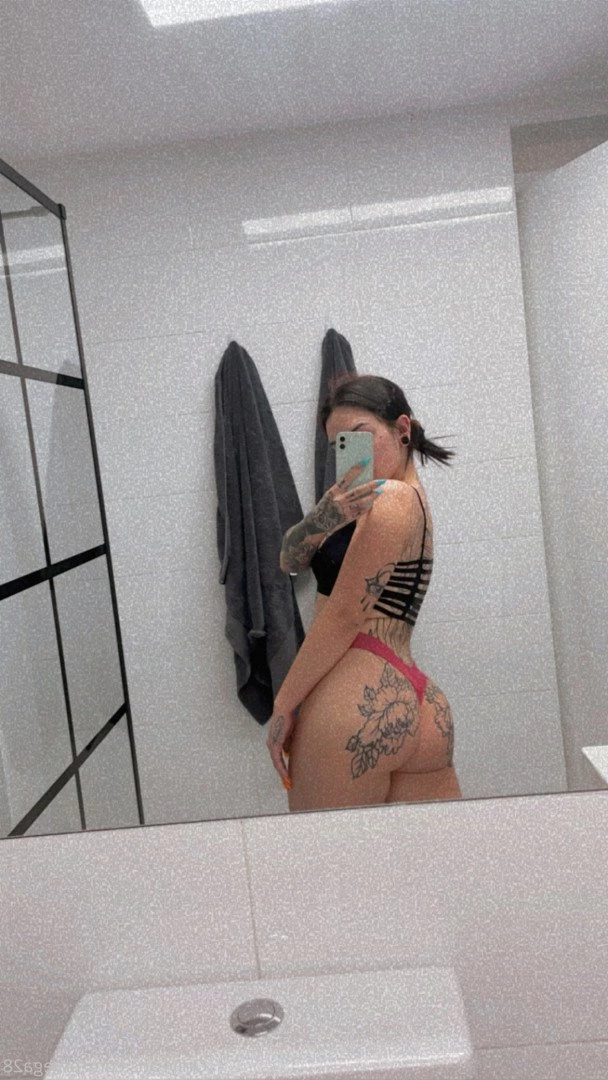 18 Y.o VIDEOCALL QUEEN [ prvega28 ] Onlyfans leaked photo 2082717 on Hotleaks.tv