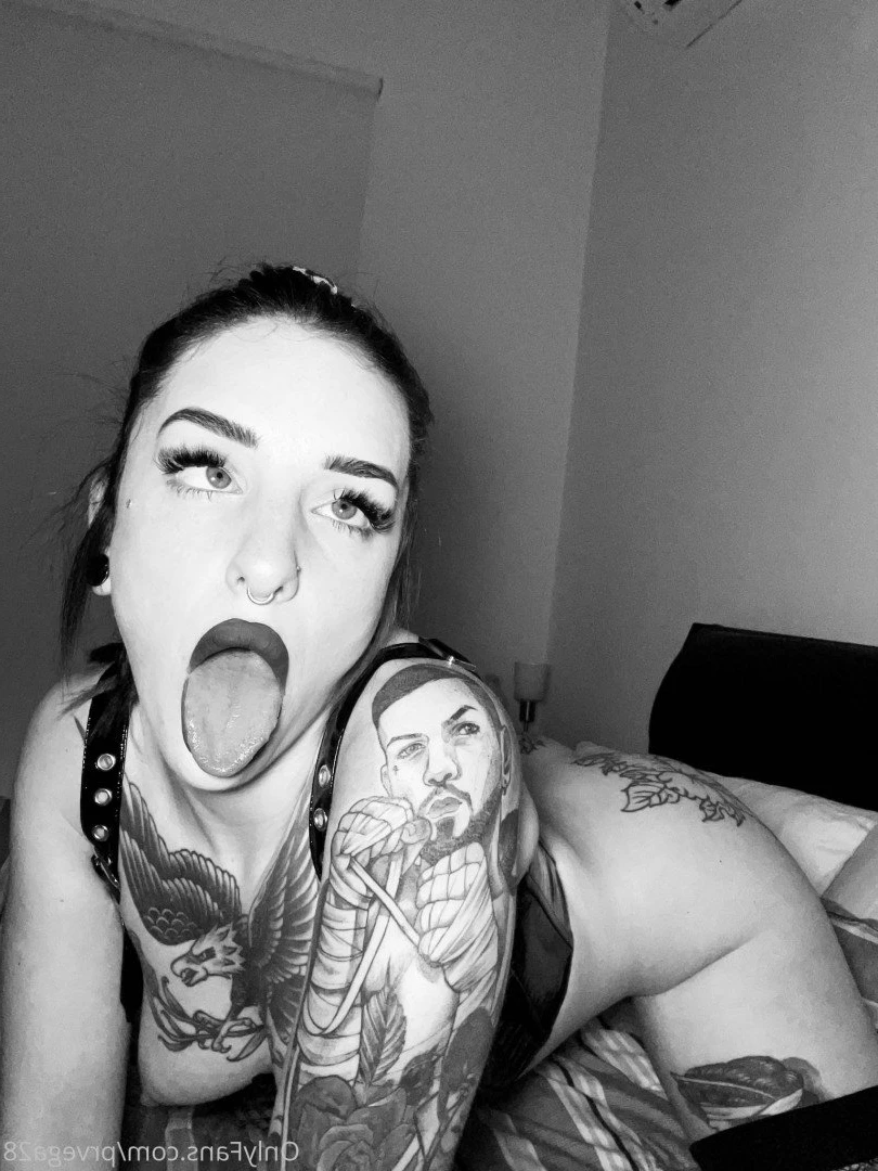 18 Y.o VIDEOCALL QUEEN [ prvega28 ] Onlyfans leaked photo 2083325 on Hotleaks.tv