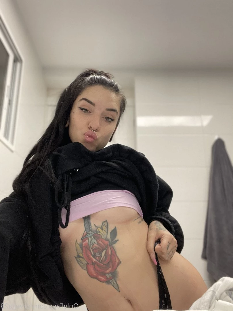 18 Y.o VIDEOCALL QUEEN [ prvega28 ] Onlyfans leaked photo 2083475 on Hotleaks.tv