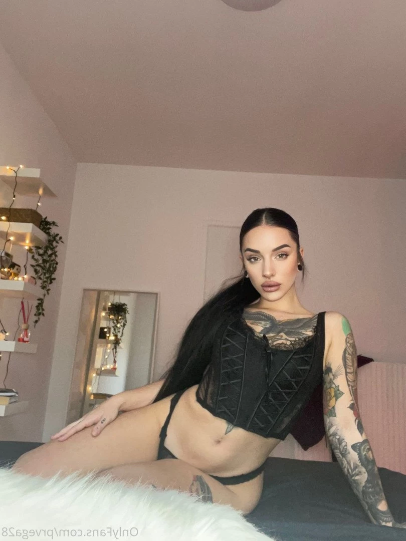 18 Y.o VIDEOCALL QUEEN [ prvega28 ] Onlyfans leaked photo 2083703 on Hotleaks.tv