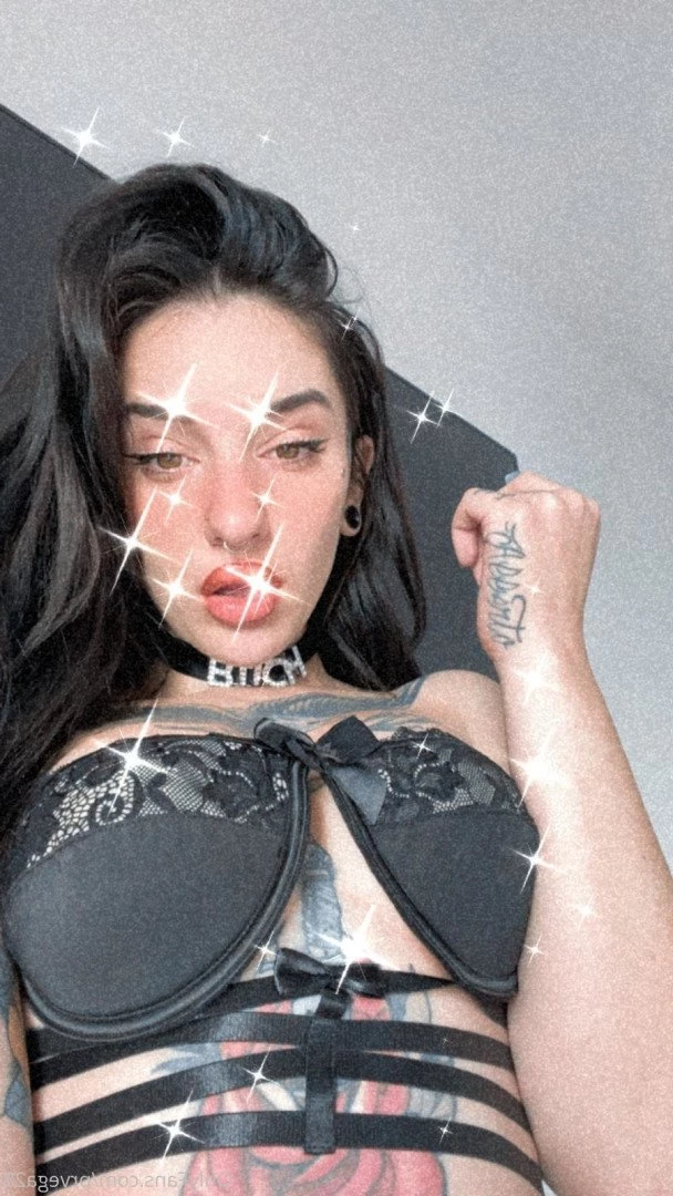 18 Y.o VIDEOCALL QUEEN [ prvega28 ] Onlyfans leaked photo 2083740 on Hotleaks.tv