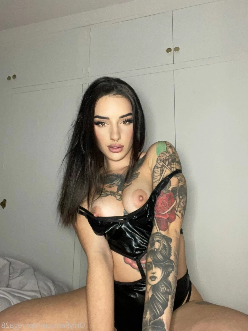 18 Y.o VIDEOCALL QUEEN [ prvega28 ] Onlyfans leaked photo 2083804 on Hotleaks.tv