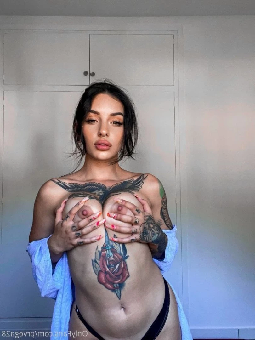 18 Y.o VIDEOCALL QUEEN [ prvega28 ] Onlyfans leaked photo 2083828 on Hotleaks.tv