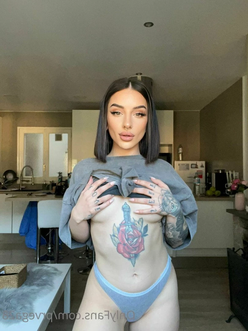 18 Y.o VIDEOCALL QUEEN [ prvega28 ] Onlyfans leaked photo 2084081 on Hotleaks.tv