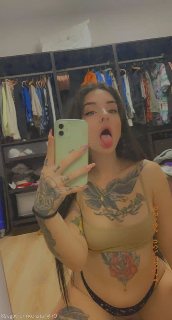 18 Y.o VIDEOCALL QUEEN [ prvega28 ] Onlyfans leaked photo 2084265 on Hotleaks.tv