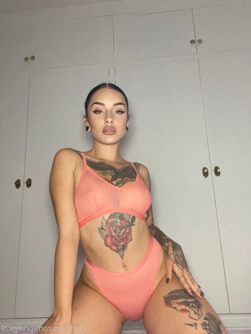 18 Y.o VIDEOCALL QUEEN [ prvega28 ] Onlyfans leaked photo 2084315 on Hotleaks.tv