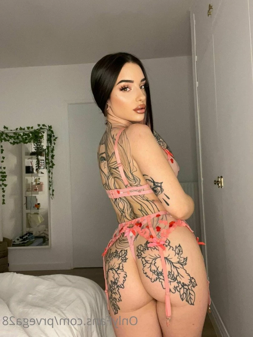 18 Y.o VIDEOCALL QUEEN [ prvega28 ] Onlyfans leaked photo 2084324 on Hotleaks.tv
