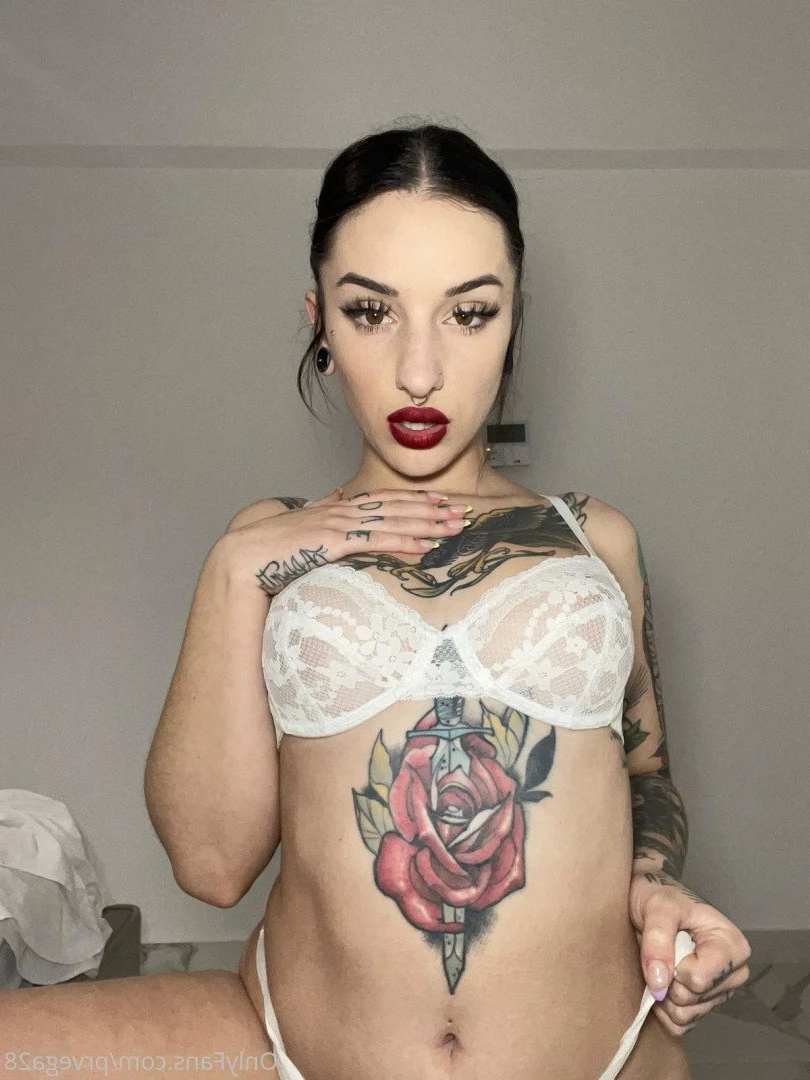 18 Y.o VIDEOCALL QUEEN [ prvega28 ] Onlyfans leaked photo 2084410 on Hotleaks.tv