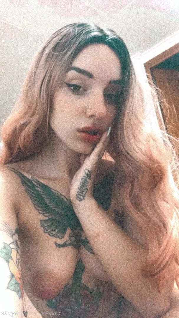 18 Y.o VIDEOCALL QUEEN [ prvega28 ] Onlyfans leaked photo 2084865 on Hotleaks.tv