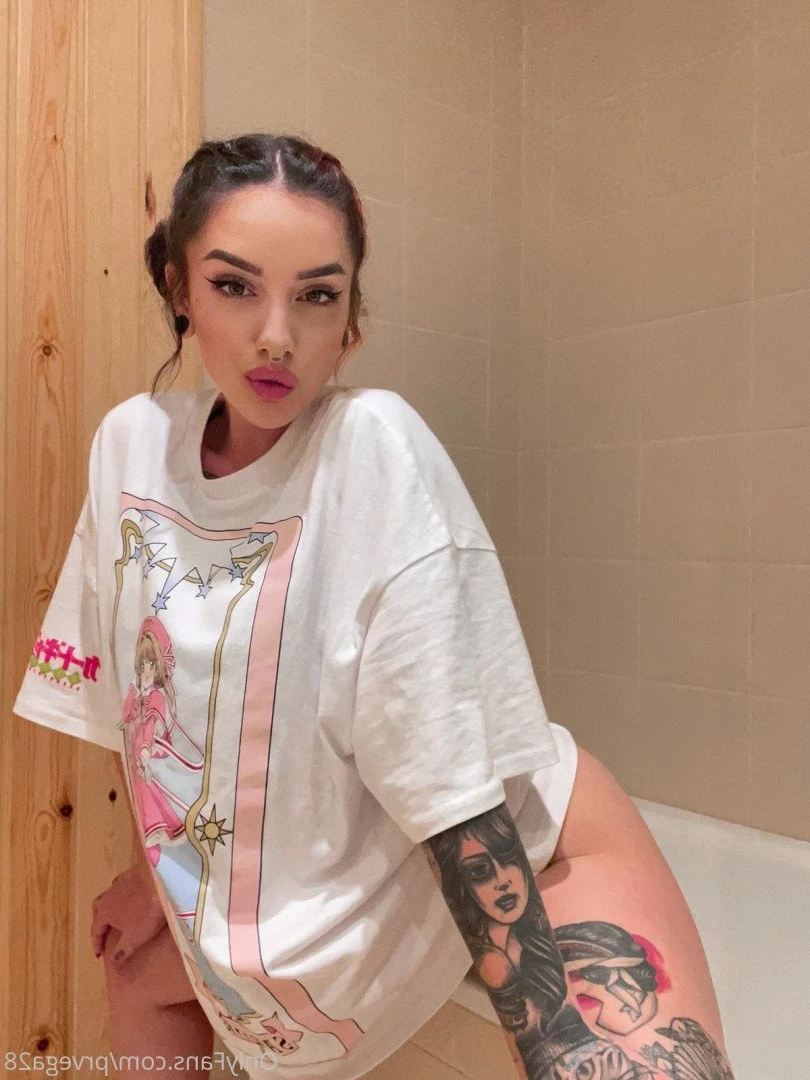 18 Y.o VIDEOCALL QUEEN [ prvega28 ] Onlyfans leaked photo 2085085 on Hotleaks.tv