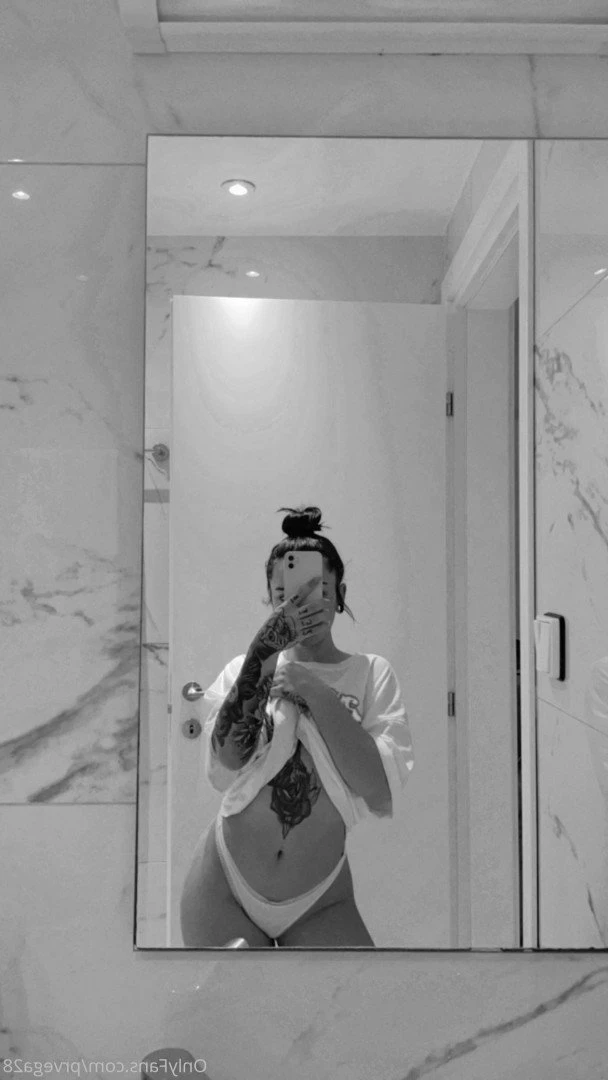 18 Y.o VIDEOCALL QUEEN [ prvega28 ] Onlyfans leaked photo 2085592 on Hotleaks.tv