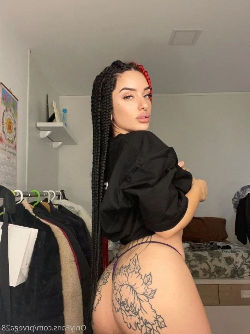 18 Y.o VIDEOCALL QUEEN [ prvega28 ] Onlyfans leaked photo 2086040 on Hotleaks.tv