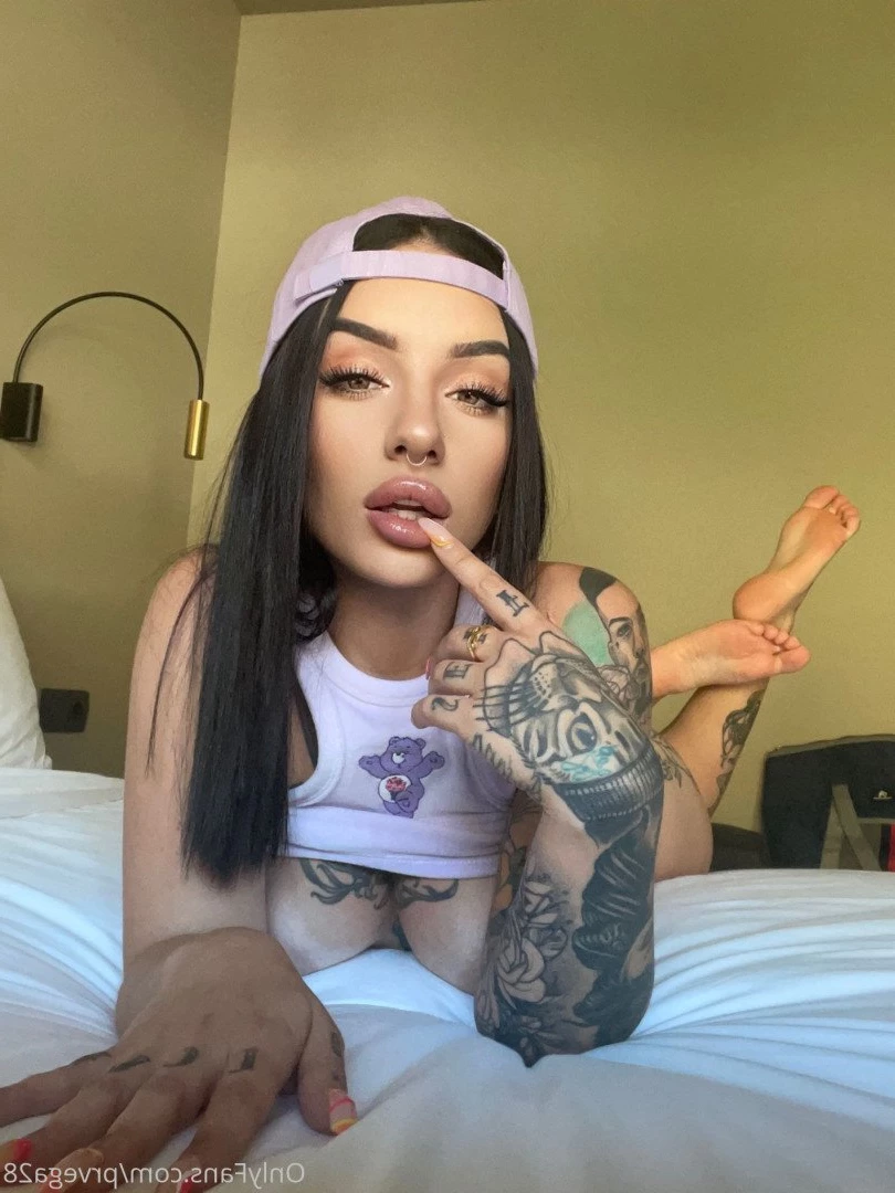 18 Y.o VIDEOCALL QUEEN [ prvega28 ] Onlyfans leaked photo 2086648 on Hotleaks.tv