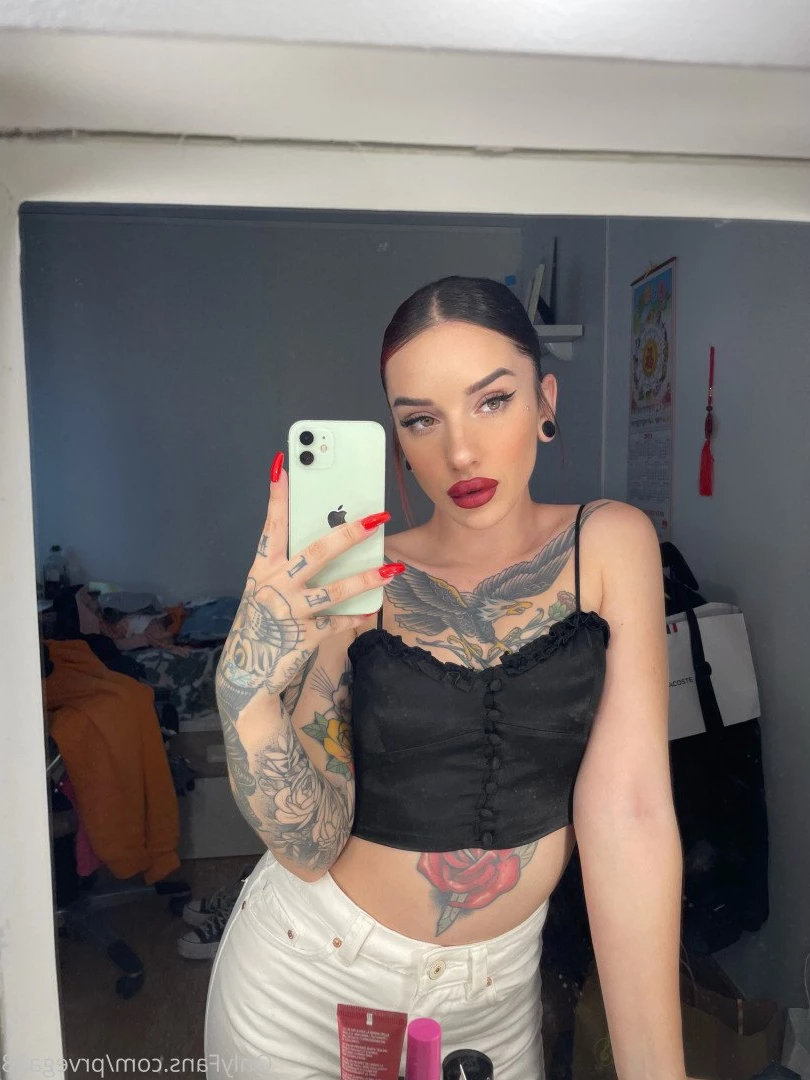 18 Y.o VIDEOCALL QUEEN [ prvega28 ] Onlyfans leaked photo 2086839 on Hotleaks.tv