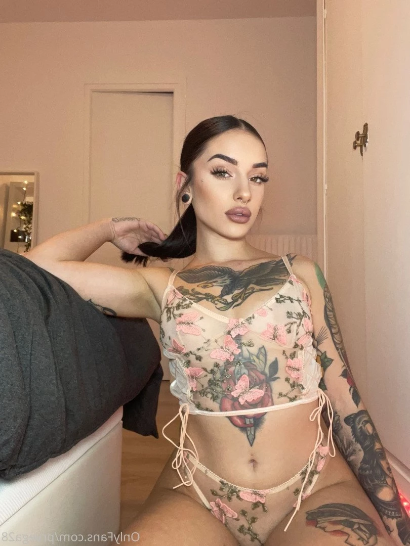 18 Y.o VIDEOCALL QUEEN [ prvega28 ] Onlyfans leaked photo 2086855 on Hotleaks.tv