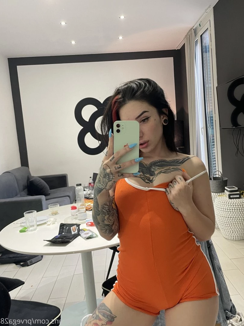 18 Y.o VIDEOCALL QUEEN [ prvega28 ] Onlyfans leaked photo 2087672 on Hotleaks.tv