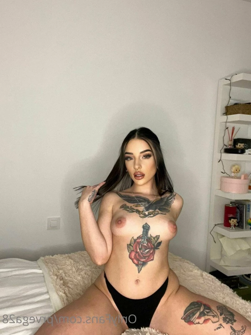 18 Y.o VIDEOCALL QUEEN [ prvega28 ] Onlyfans leaked photo 2087724 on Hotleaks.tv