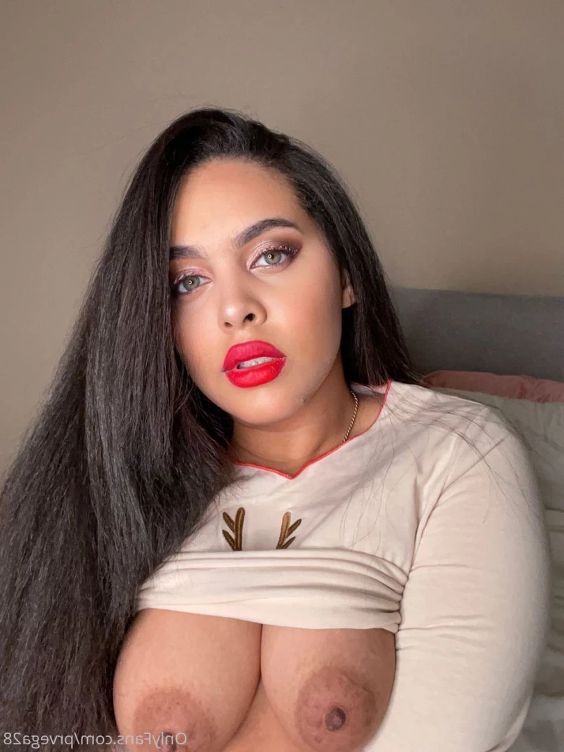 18 Y.o VIDEOCALL QUEEN [ prvega28 ] Onlyfans leaked photo 6482638 on Hotleaks.tv
