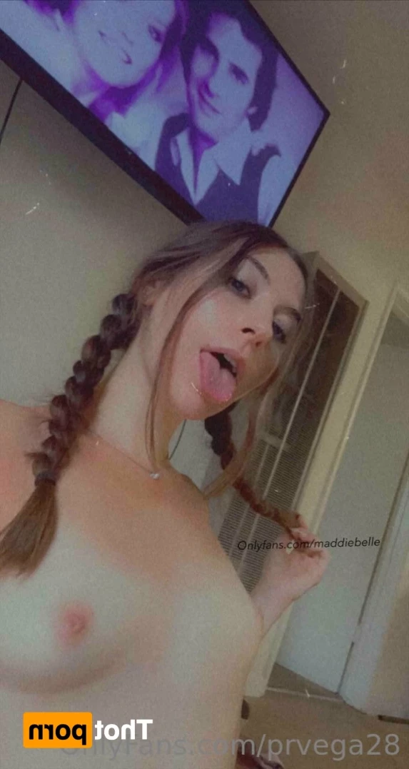 18 Y.o VIDEOCALL QUEEN [ prvega28 ] Onlyfans leaked photo 13271688 on Hotleaks.tv
