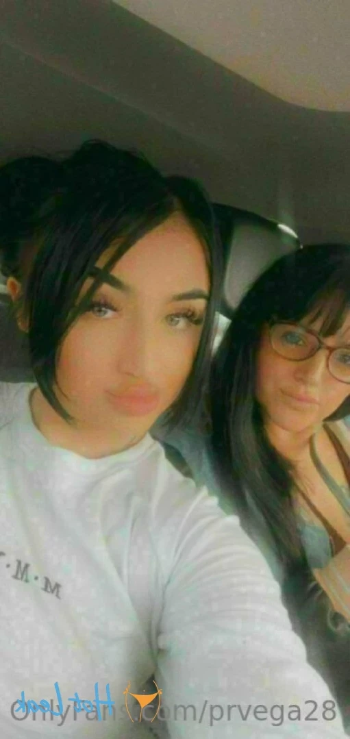 18 Y.o VIDEOCALL QUEEN [ prvega28 ] Onlyfans leaked photo 13920159 on Hotleaks.tv