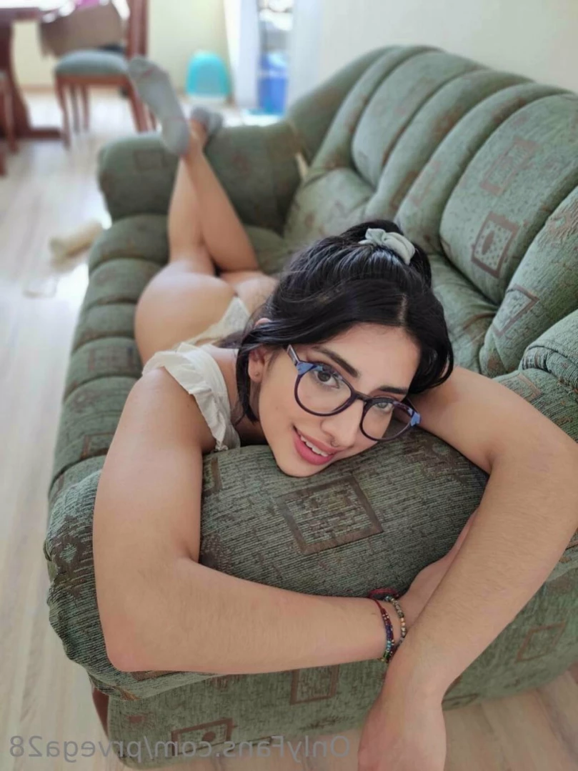 18 Y.o VIDEOCALL QUEEN [ prvega28 ] Onlyfans leaked photo 13920405 on Hotleaks.tv