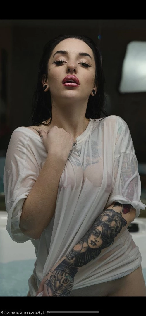 18 Y.o VIDEOCALL QUEEN [ prvega28 ] Onlyfans leaked photo 989216 on Hotleaks.tv