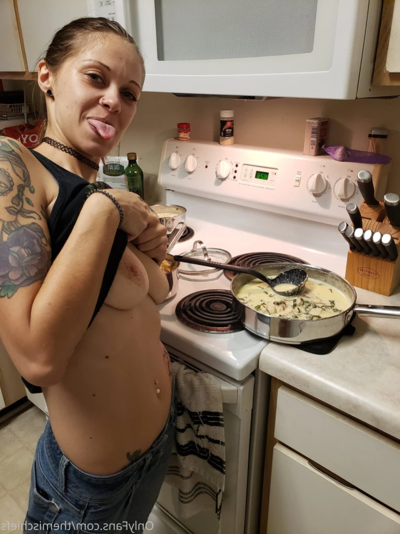 Mrs. Mischief [ themischiefs ] Onlyfans leaked photo 13924024 on Hotleaks.tv