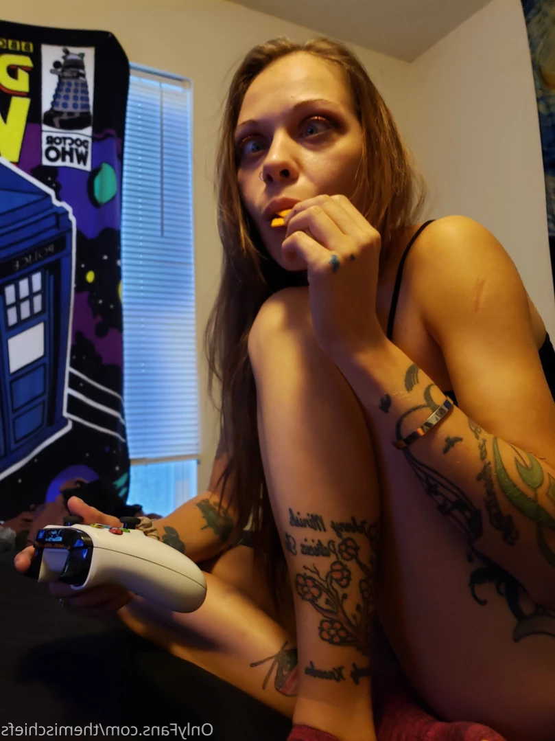 Mrs. Mischief [ themischiefs ] Onlyfans leaked photo 13924567 on Hotleaks.tv