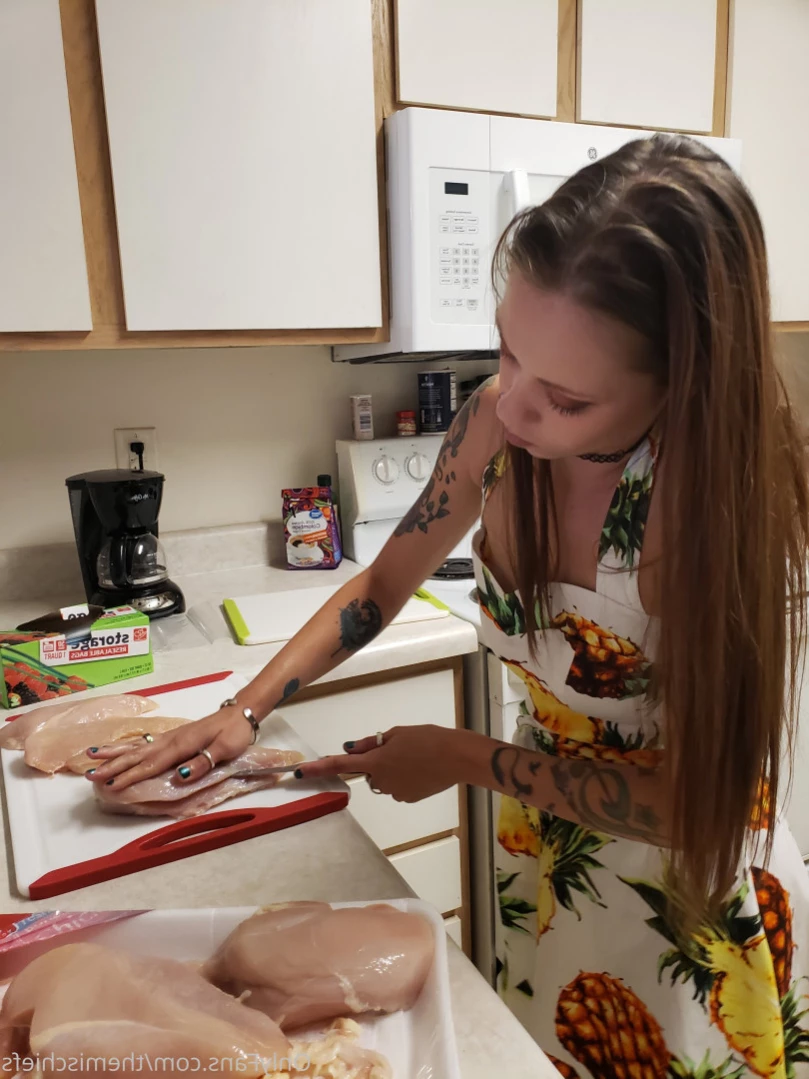 Mrs. Mischief [ themischiefs ] Onlyfans leaked photo 13924611 on Hotleaks.tv