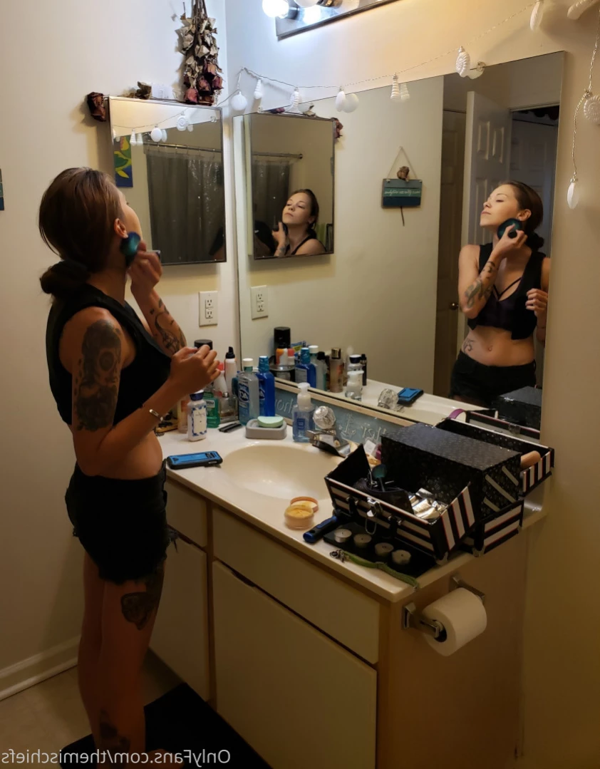 Mrs. Mischief [ themischiefs ] Onlyfans leaked photo 13925356 on Hotleaks.tv