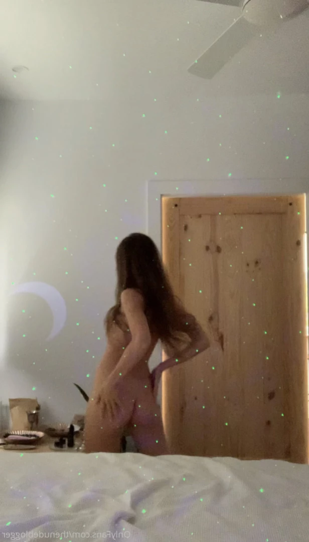 The Nude Blogger [ thenudeblogger ] Onlyfans leaked photo 13215977 on Hotleaks.tv