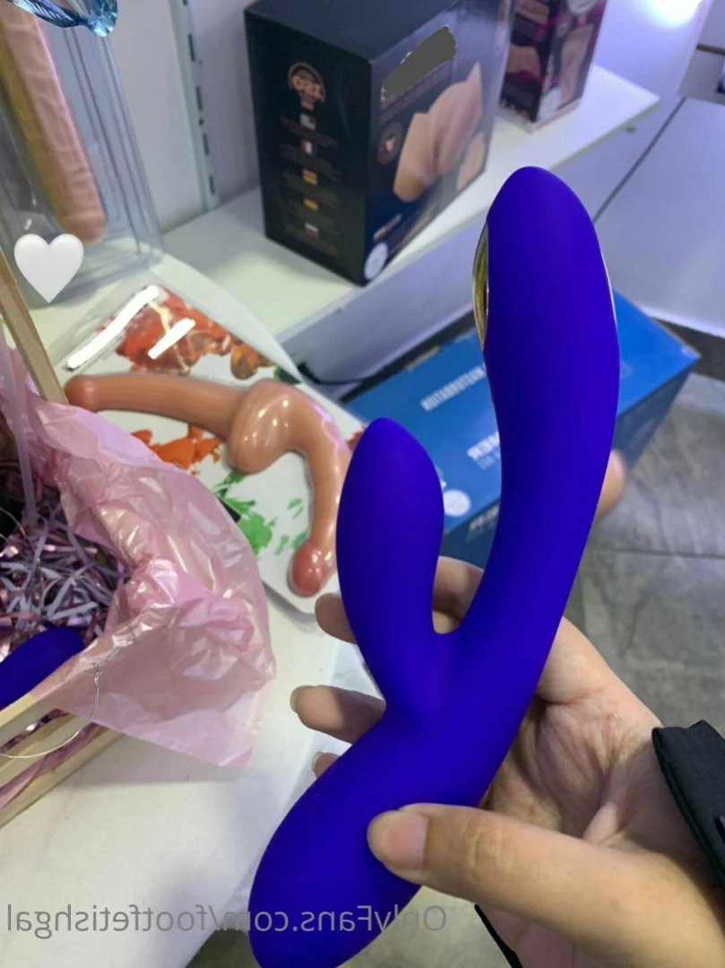 𝐓𝐡𝐞 𝐎𝐧𝐥𝐲 𝐆𝐚𝐥 🍒 𝐕𝐈𝐏 💕 [ theonlygal ] Onlyfans leaked photo 15538722 on Hotleaks.tv