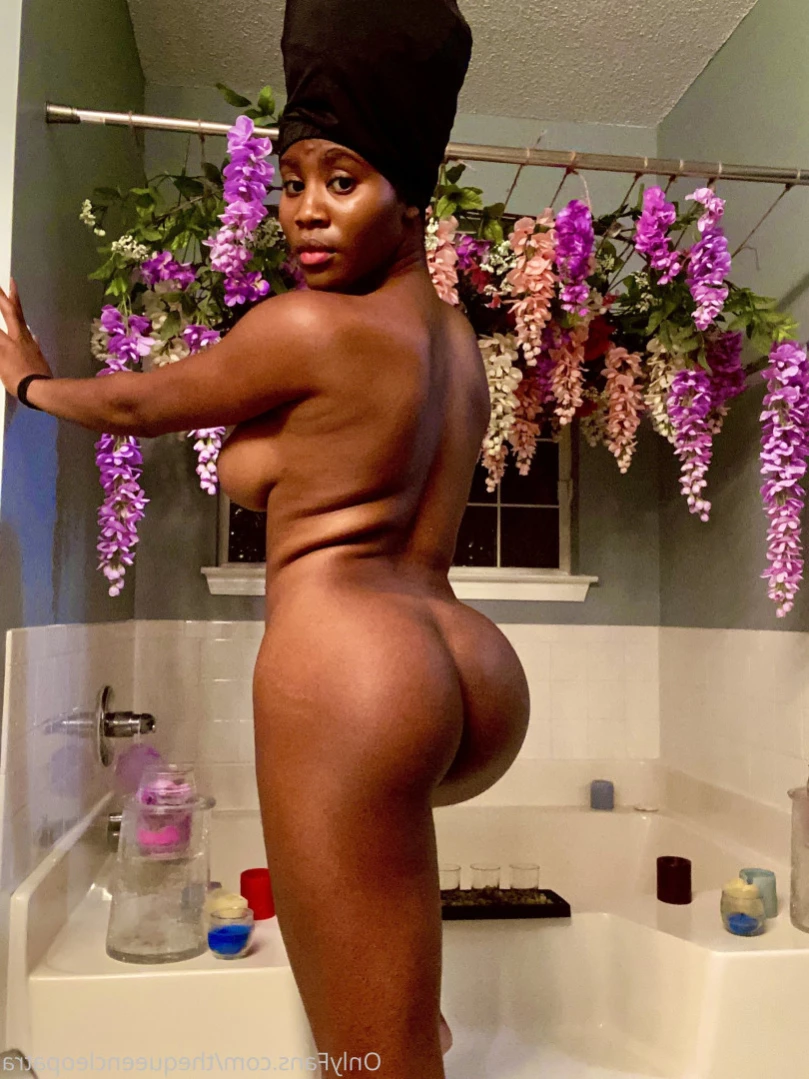 Esmarelda [ thequeencleopatra ] Onlyfans leaked photo 14018637 on Hotleaks.tv
