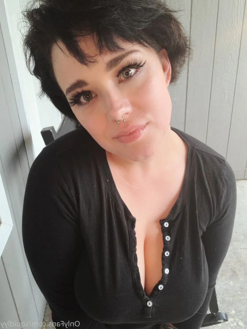 Arabella [ thequeenhasarrived ] Onlyfans leaked photo 15917770 on Hotleaks.tv