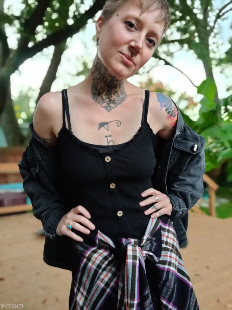 thesavorypie Onlyfans leaked photo 13065180 on Hotleaks.tv