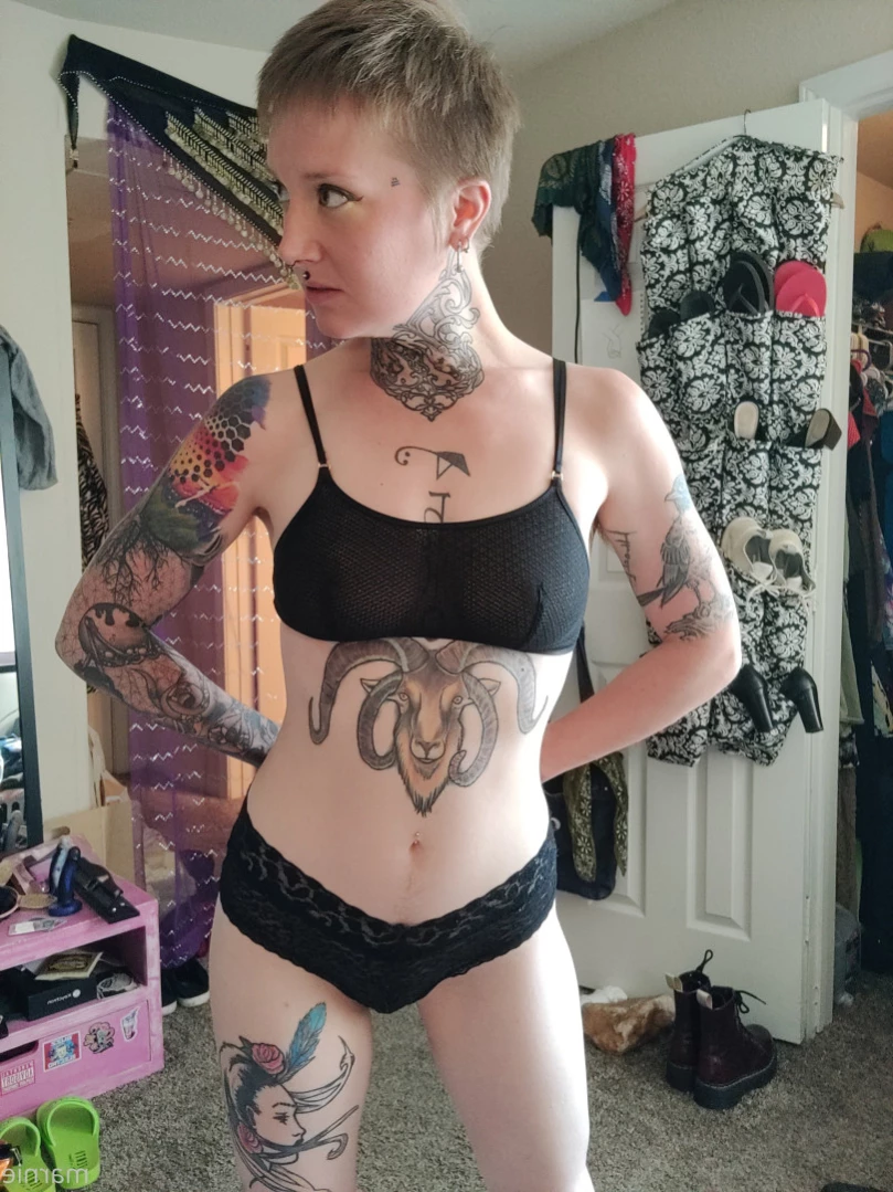 thesavorypie Onlyfans leaked photo 14006785 on Hotleaks.tv