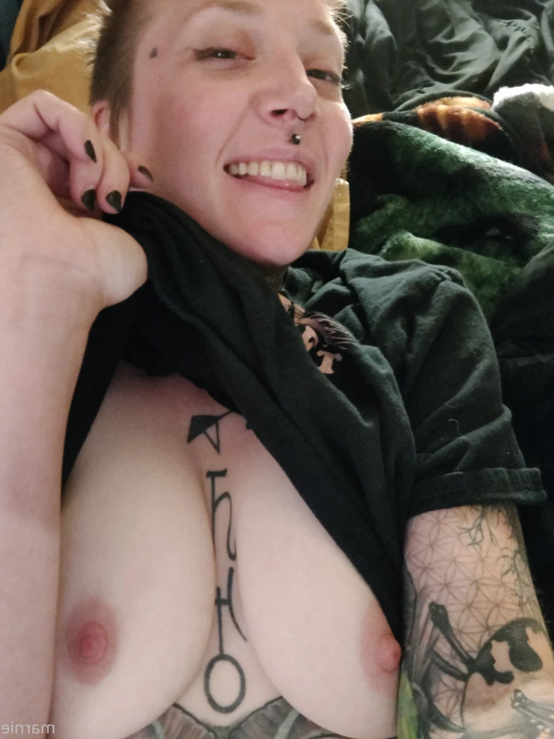thesavorypie Onlyfans leaked photo 14007878 on Hotleaks.tv