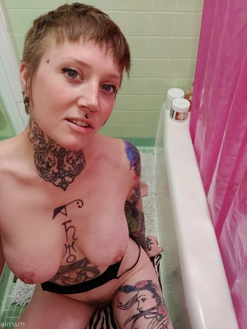 thesavorypie Onlyfans leaked photo 14437142 on Hotleaks.tv