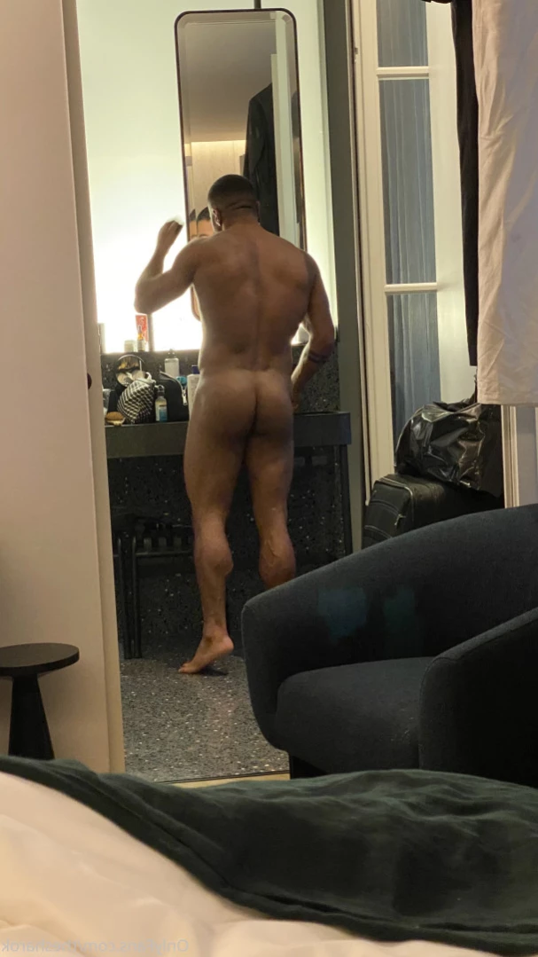 The Sharok [ thesharok ] Onlyfans leaked photo 13995554 on Hotleaks.tv