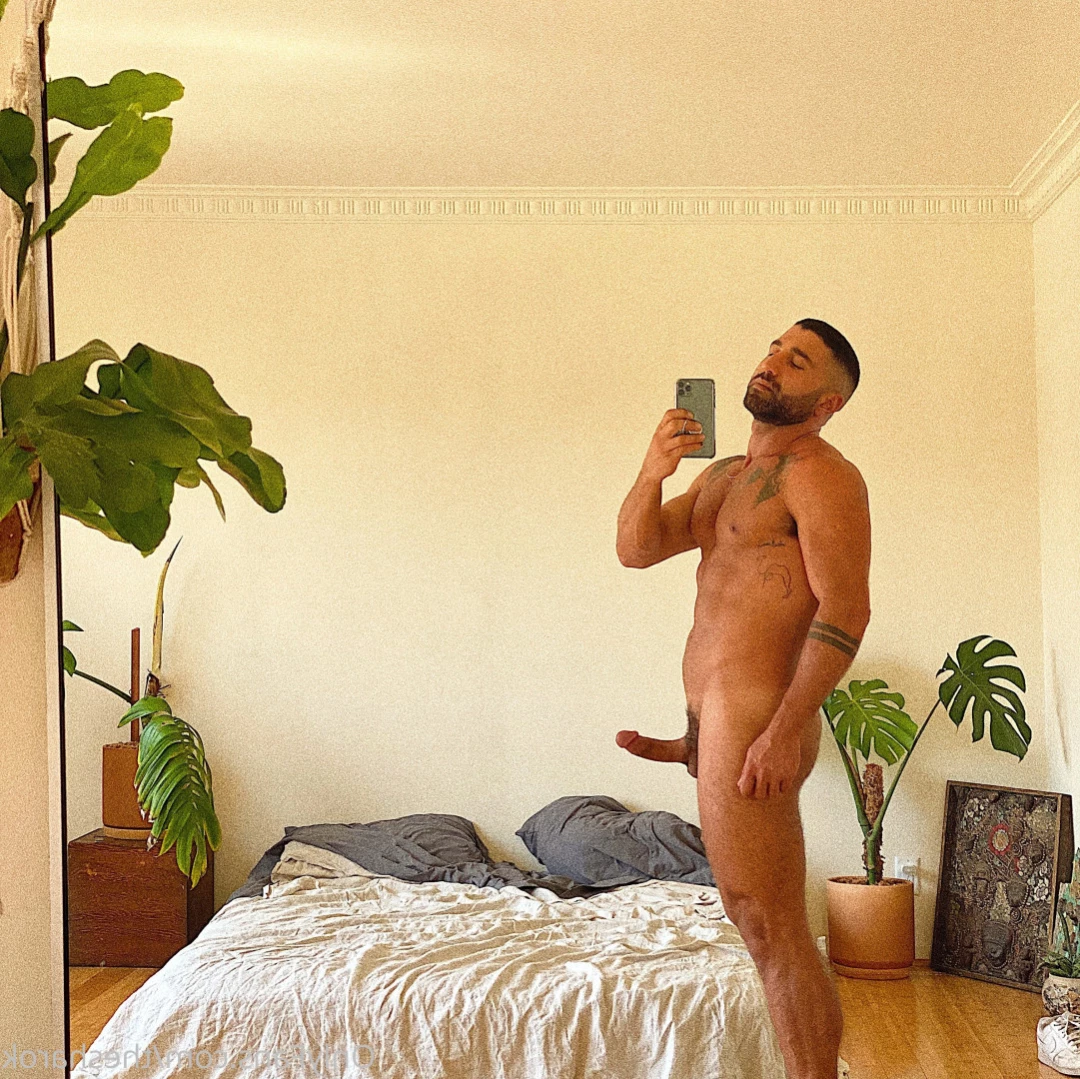 The Sharok [ thesharok ] Onlyfans leaked photo 14944624 on Hotleaks.tv