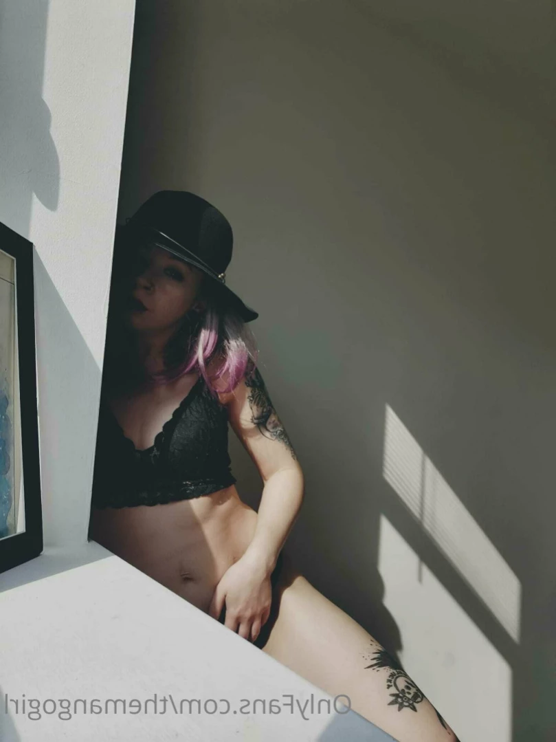 Little Hobbit in the wild [ thewildhobbit ] Onlyfans leaked photo 13633160 on Hotleaks.tv
