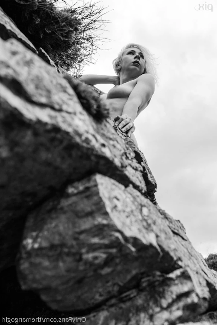 Little Hobbit in the wild [ thewildhobbit ] Onlyfans leaked photo 15722329 on Hotleaks.tv