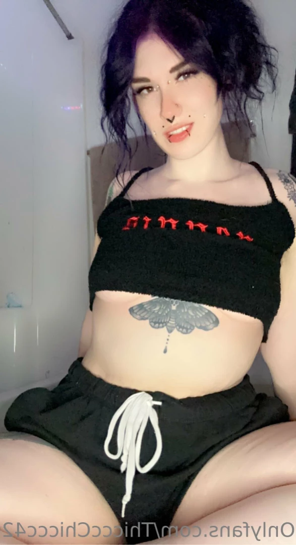 𖤐 ThicccChiccc420 Previews 𖤐 [ thicccychicccy420 ] Onlyfans leaked photo 15755433 on Hotleaks.tv