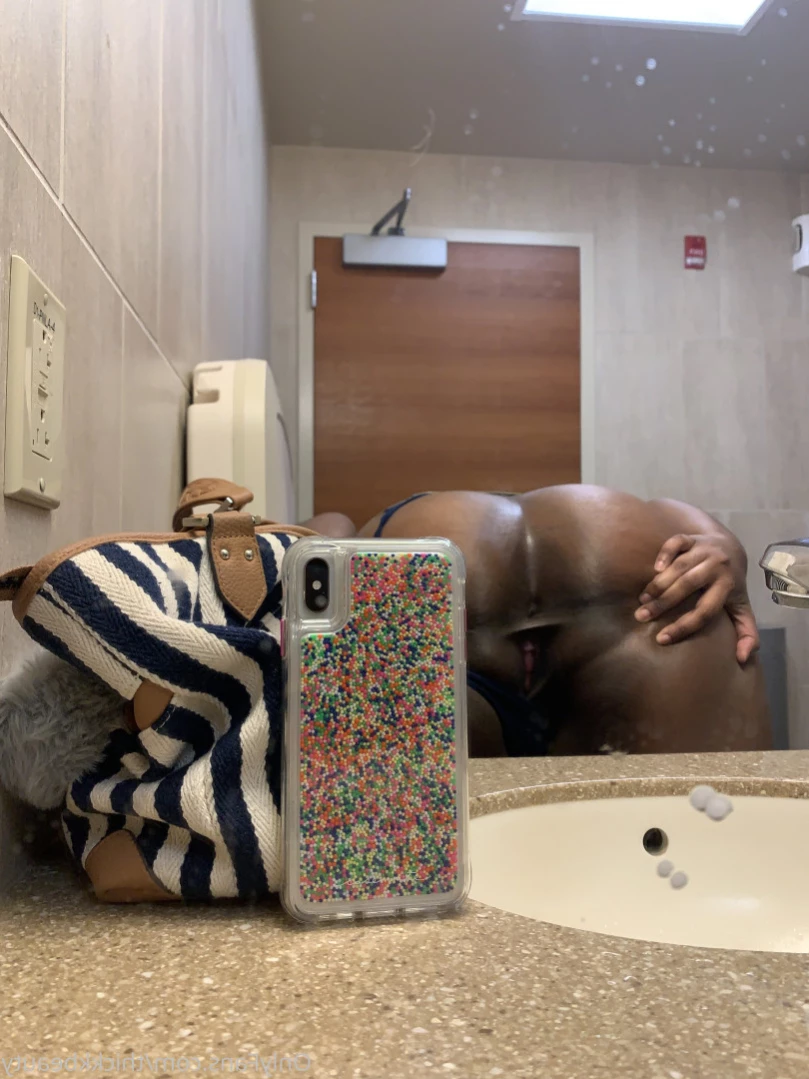 ThickkBeauty 🍑💋 [ thickkbeauty ] Onlyfans leaked photo 13989370 on Hotleaks.tv
