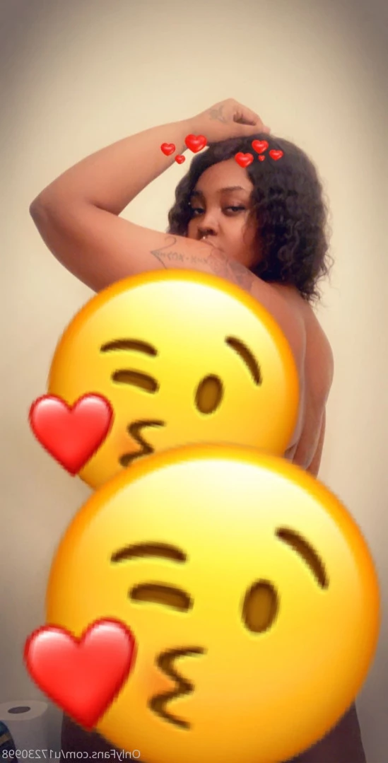 ThickkBeauty 🍑💋 [ thickkbeauty ] Onlyfans leaked photo 16184041 on Hotleaks.tv