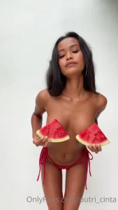 🐾 PUTRI CINTA🌴 [ putri_cinta ] Onlyfans leaked video 12658904 on Hotleaks.tv