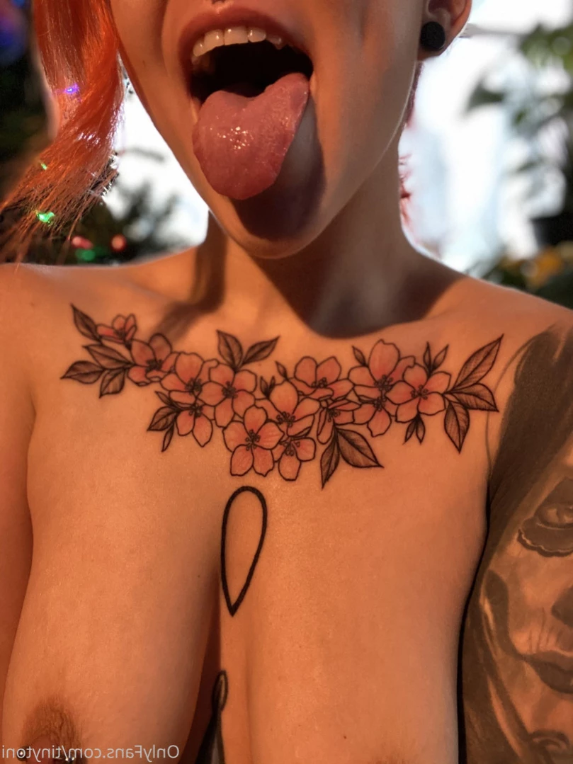 TinyToni 🌿 [ tinytoni ] Onlyfans leaked photo 12964624 on Hotleaks.tv